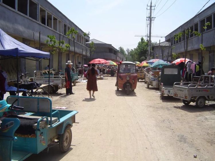 热闹的农村小院,八十年代农村集市