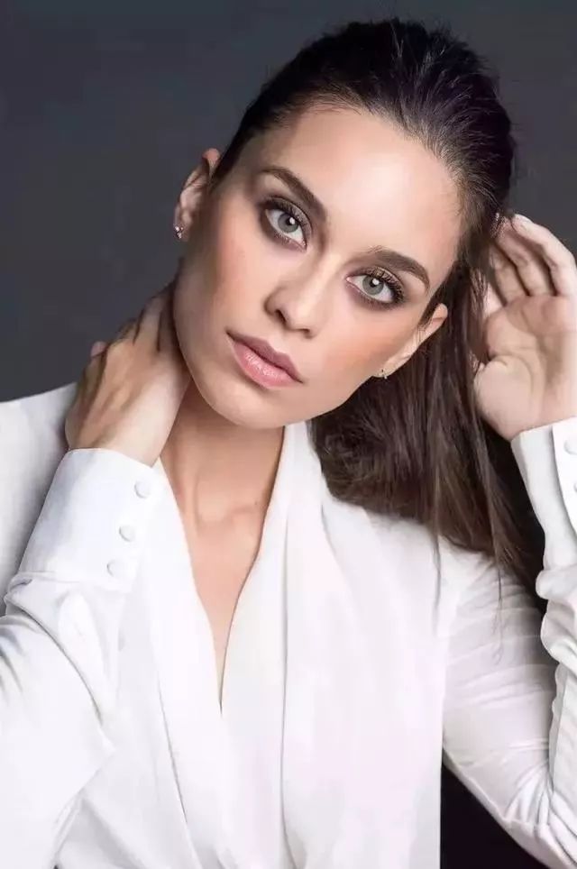 巴西生死战前,足协终于做出正确决定,搬来“救兵”激活内马尔!