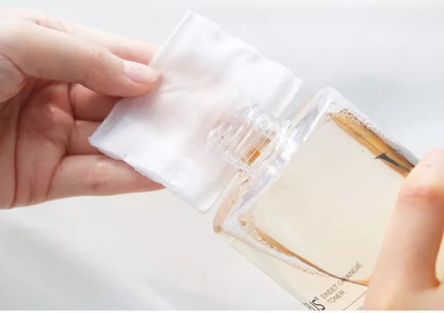 国货湿敷水补水保湿平价,湿敷提亮水大瓶推荐