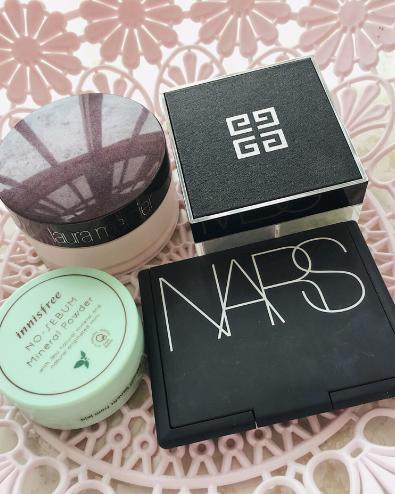 热门散粉视频,公认最热门的定妆散粉10款