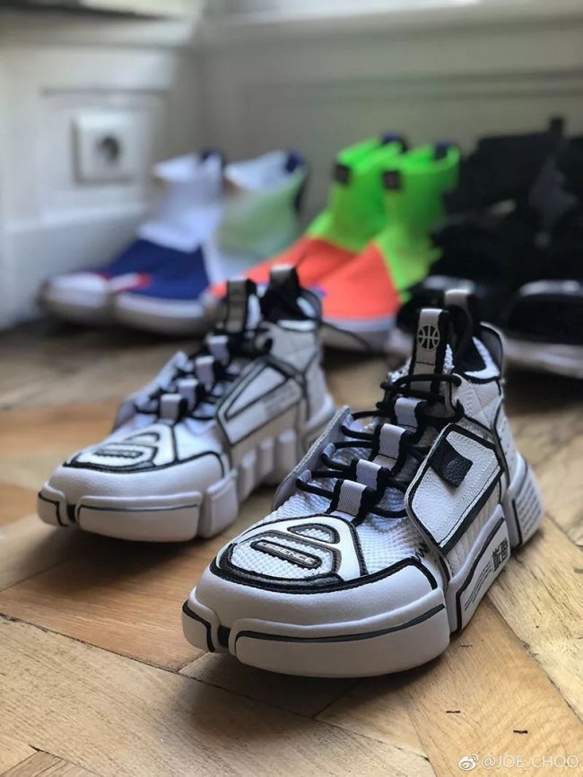 中国李宁登陆了哪个时装周,李宁2021巴黎时装周走秀款