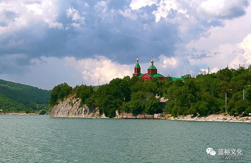 探索世界各地葡萄酒庄,探访世界酒庄