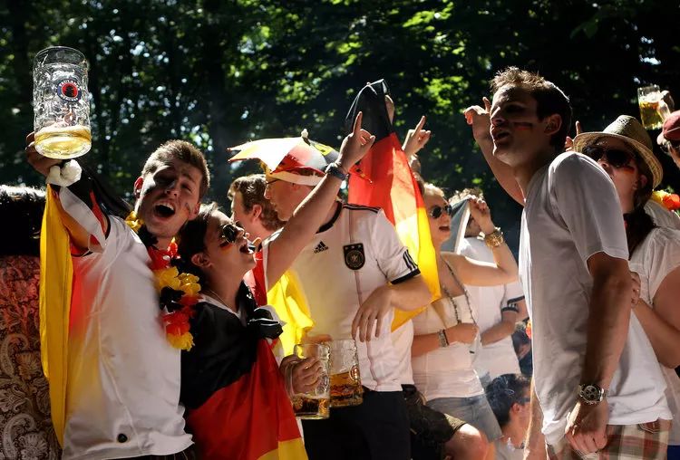 俄罗斯世界杯32强图,2023年俄罗斯gdp世界排名