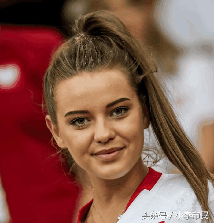 世界杯女球迷惊艳镜头,世界杯赛场高颜值女球迷惊艳镜头