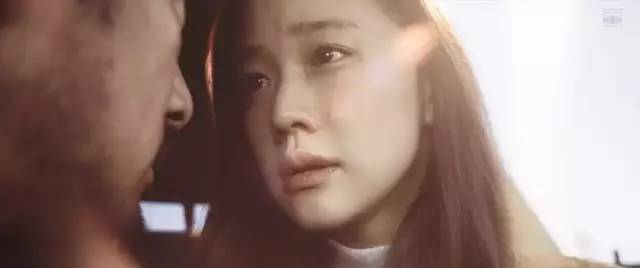 苍井优新片：片中她饰演了一位不忠的妻子，凭此她获封日本影后