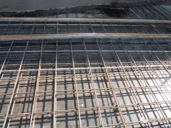 16g101板底部钢筋绑扎规范图解,钢筋绑扎图集16g101