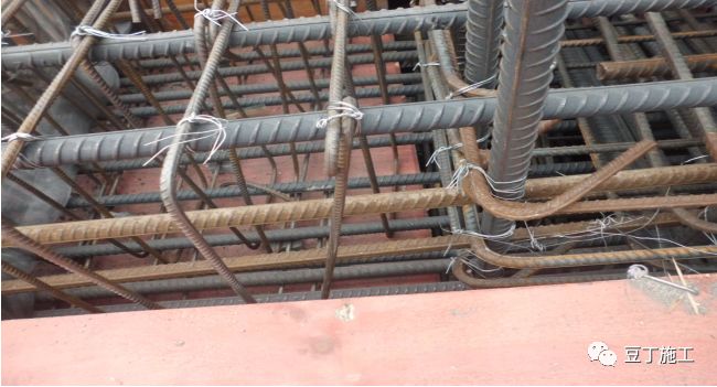 16g101板底部钢筋绑扎规范图解,钢筋绑扎图集16g101