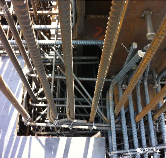 16g101板底部钢筋绑扎规范图解,钢筋绑扎图集16g101