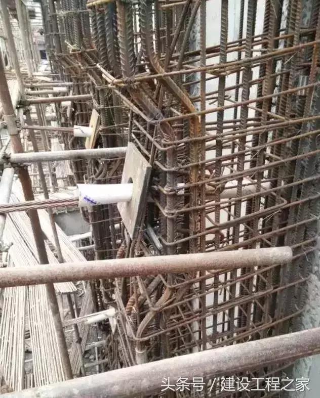 大面积超深基坑施工技术,狭长基坑施工重难点