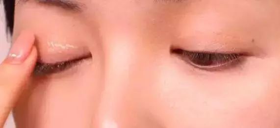 日系赤茶妆,最受直男欢迎的女明星