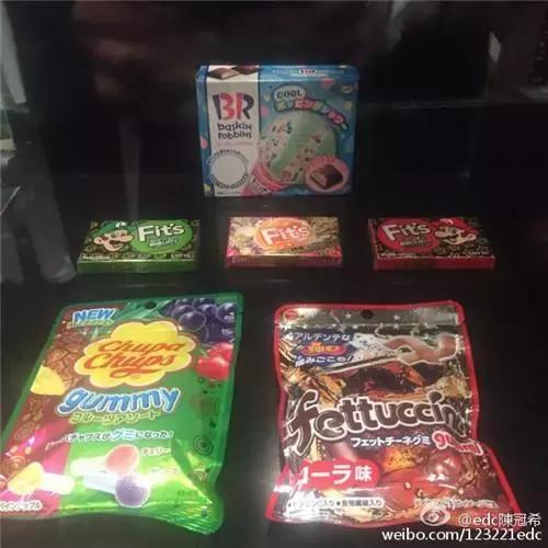 跟着陈冠希学穿搭牛仔裤,跟着陈冠希看lv