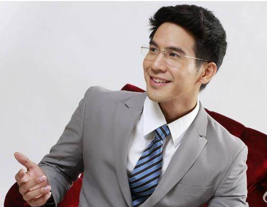 戴眼镜禁欲系的男星,戴眼镜帅哥禁欲系