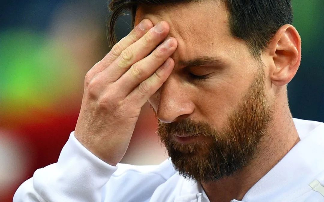 伟大的梅西让阿根廷不再哭泣,阿根廷梅西时隔多年依旧经典