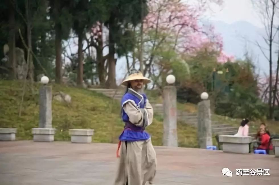 夏至来临，气温攀升，药王谷220两天一夜欢乐避暑体验！黑森林/森林花海/地心峡/水世界……