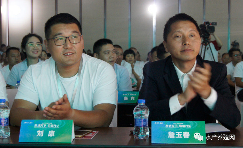 澳华总裁,澳华集团董事长许愿斌