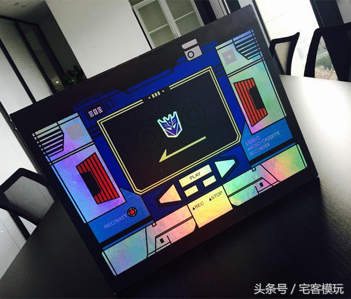 浼楃鍙樺舰閲戝垰,瀹樻柟浼楃鍙樺舰閲戝垰