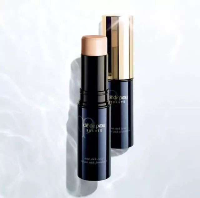 比粉气垫更遮瑕的气垫是哪款,粉质细腻遮瑕效果好粉底测评