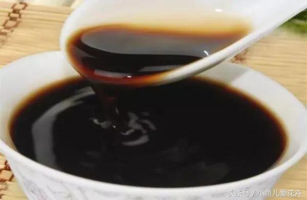 养花白醋配方,养花用什么醋最好