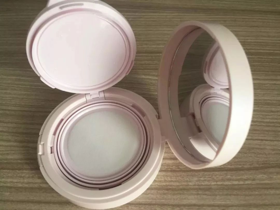 粉丝投稿｜夏日补妆急救包大公开