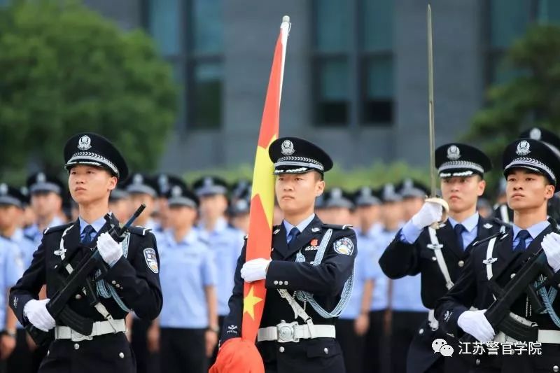 2022级新生报到入学须知,2019级新生入学条件