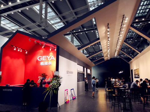 深圳国际钟表展,格雅时尚机械手表