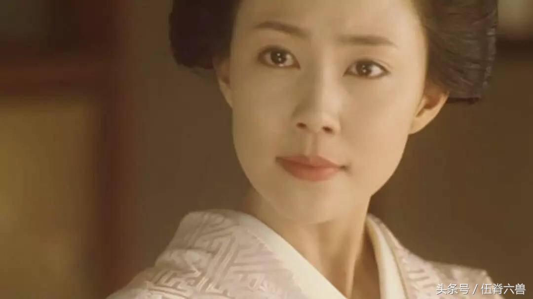 美艳堪称日本第一*女熟**!《失乐园》首尝肯定,30岁后美到巅峰!