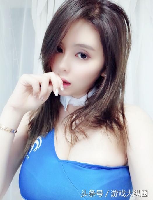 斗鱼“球王”张琪格为蹭热度假扮法国球迷?网友:请文明观球!