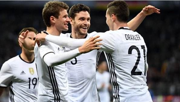 世界杯家庭氛围装饰,欧洲杯足球装修风格