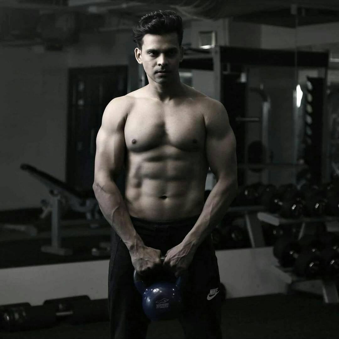 健身房女私教好还是男私教好,减肥请健身房私教好还是瑜伽私教