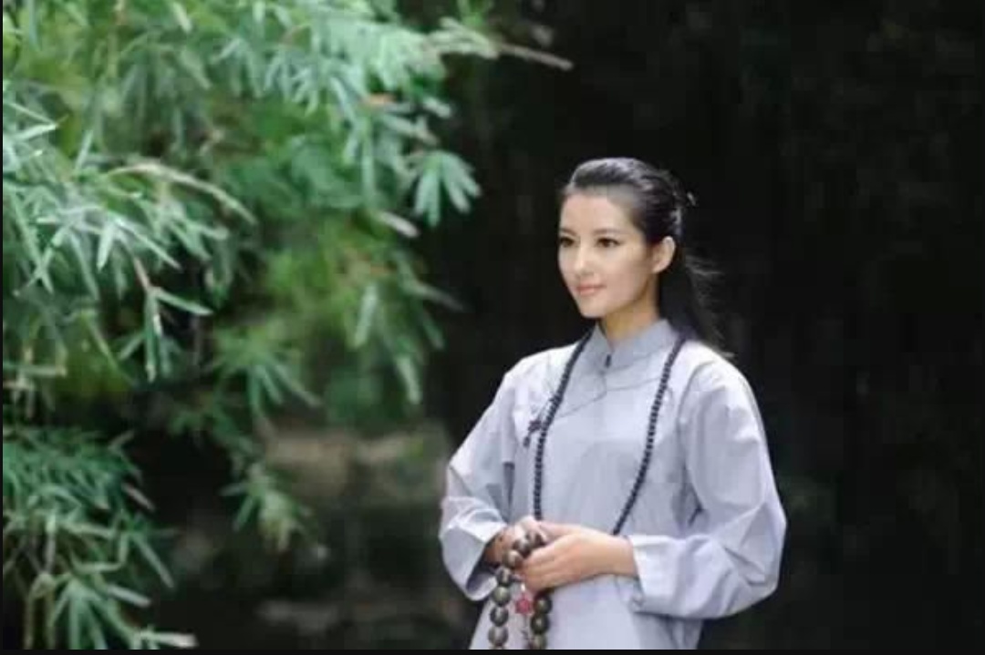 佩戴佛珠手串的一些讲究不妨看看,佩戴108颗佛珠手串的讲究