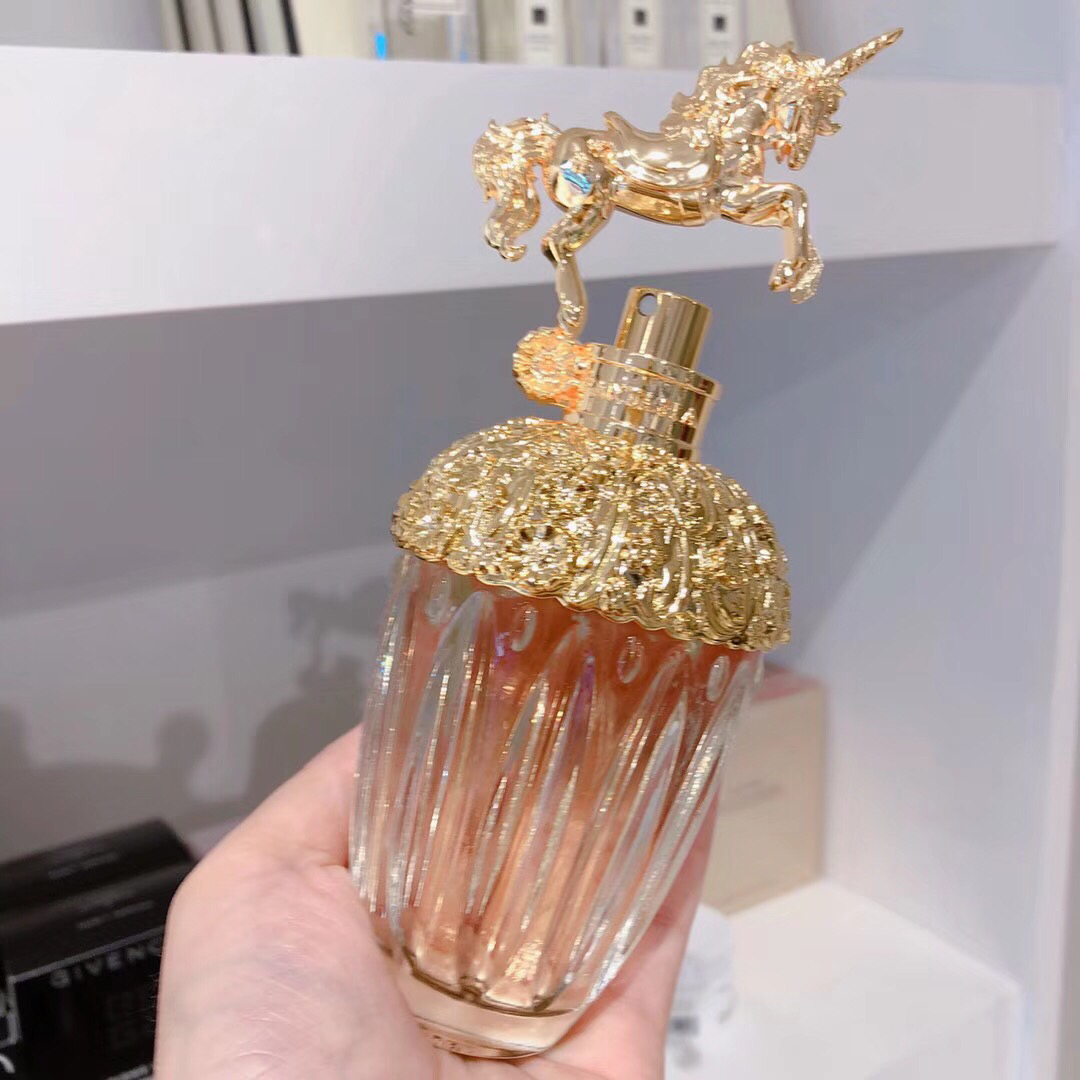 不用香水的女人,不用香水的女人的性格