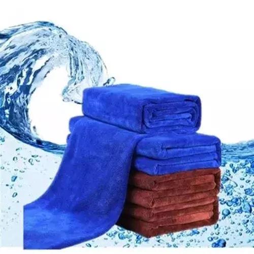 雨天车胎甩泥巴,雨天开车甩泥巴