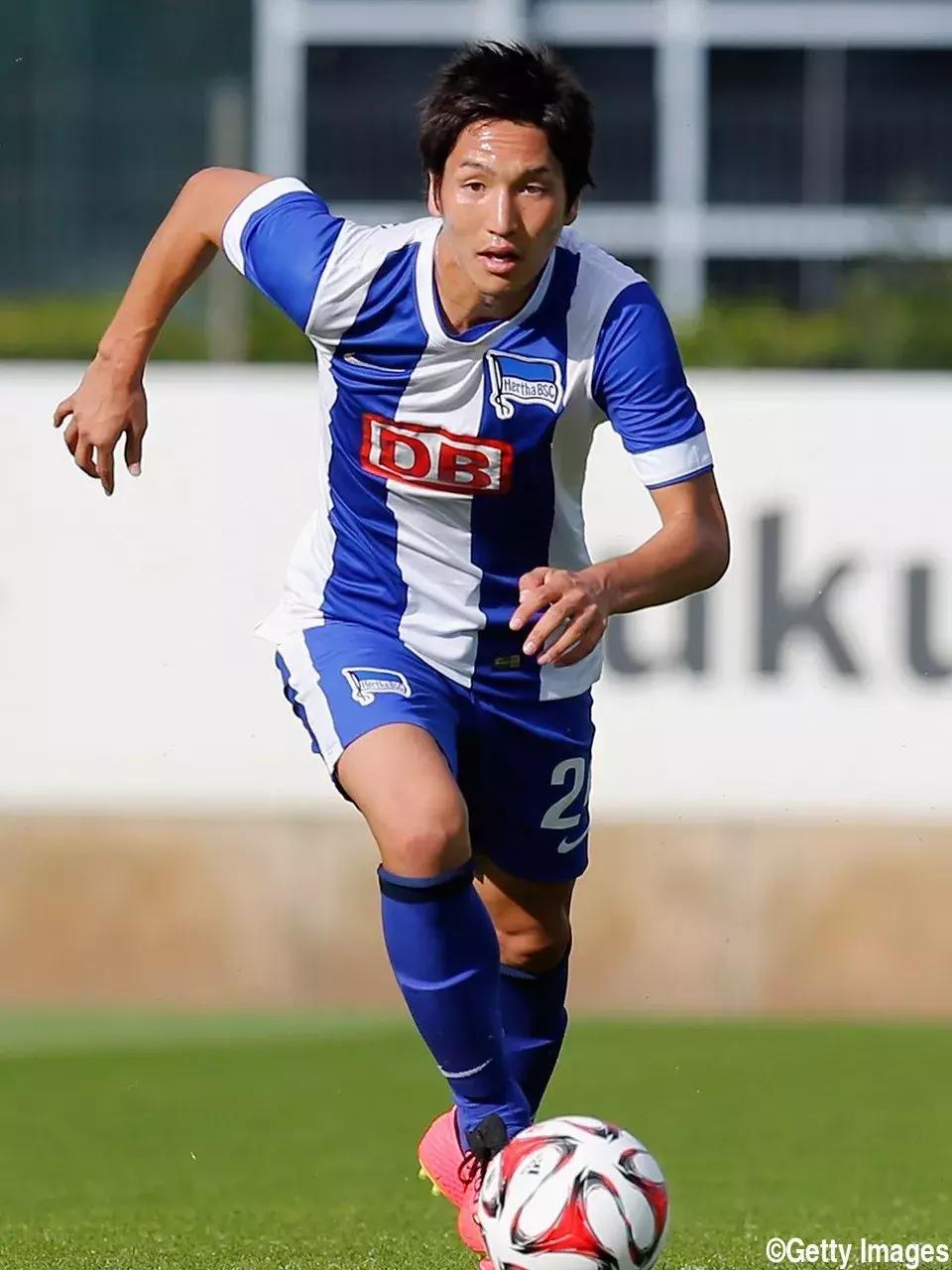 日本男足太太团火了!个个貌美如花,网友:好多眼熟的!