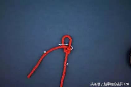 项链绳中间穿珠怎样打结不松,手机链串珠绳中间如何打结