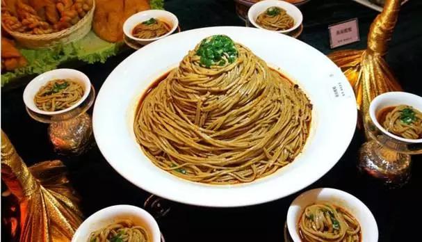 一篇攻略告诉你，到了宁夏该怎么玩？