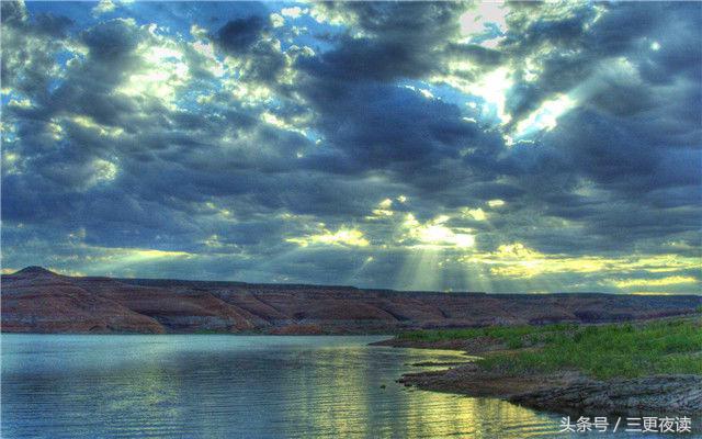 宁愿简简单单也不愿意随随便便,爱可以简简单单但不能悄无声息