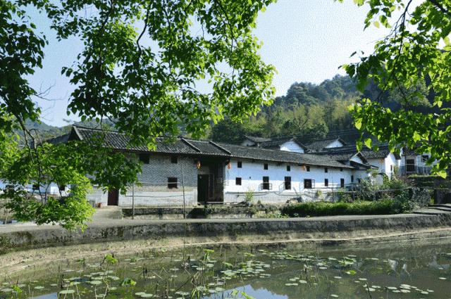 曲江经律论温泉度假村一日游,韶关经律论温泉小镇