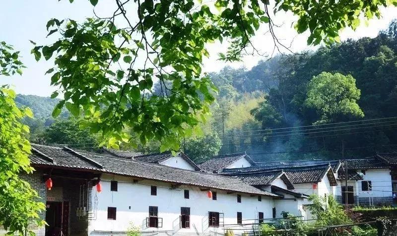 曲江经律论温泉度假村一日游,韶关经律论温泉小镇