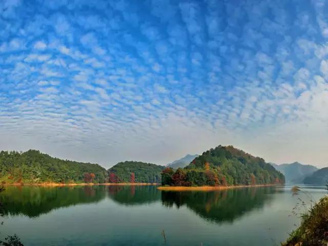 曲江经律论温泉度假村一日游,韶关经律论温泉小镇