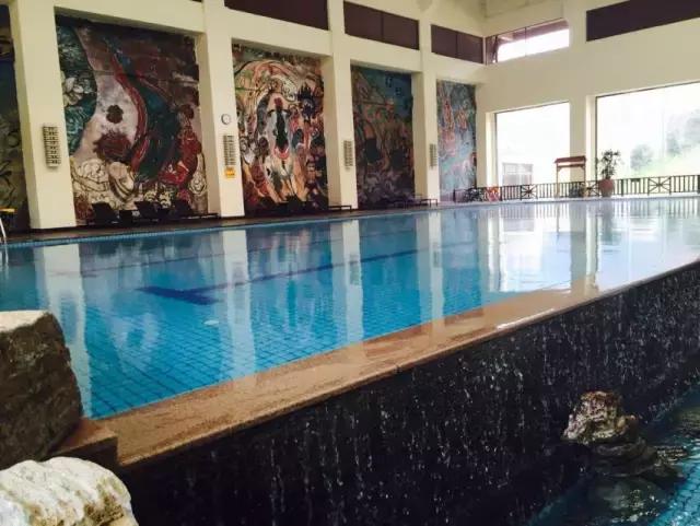 曲江经律论温泉度假村一日游,韶关经律论温泉小镇