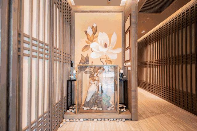 连获8年米其林推荐的香港老店,食在广州第一家酒家