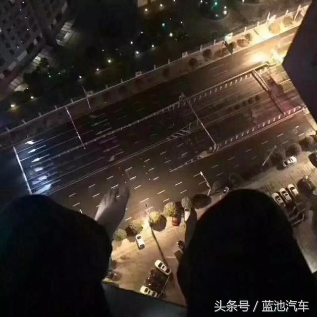 盘点世界杯四大顶级球星的座驾,盘点世界杯足球巨星都开什么车