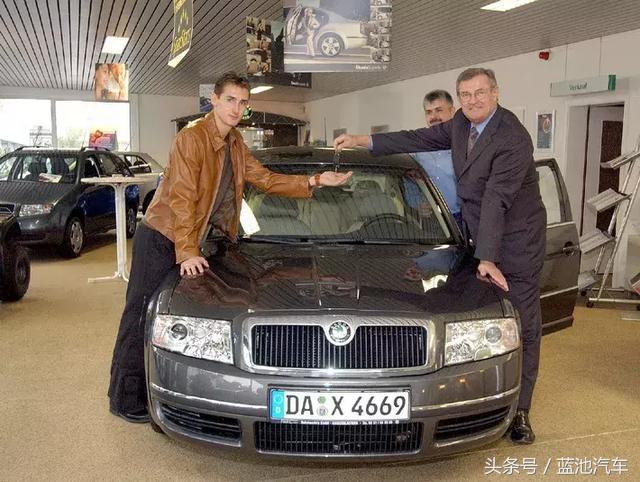 盘点世界杯四大顶级球星的座驾,盘点世界杯足球巨星都开什么车