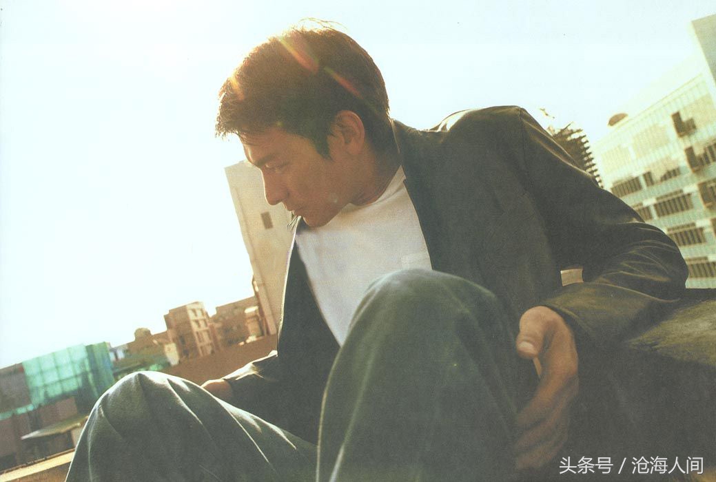 听华仔的歌瞬间泪目,听华仔唱歌完整版