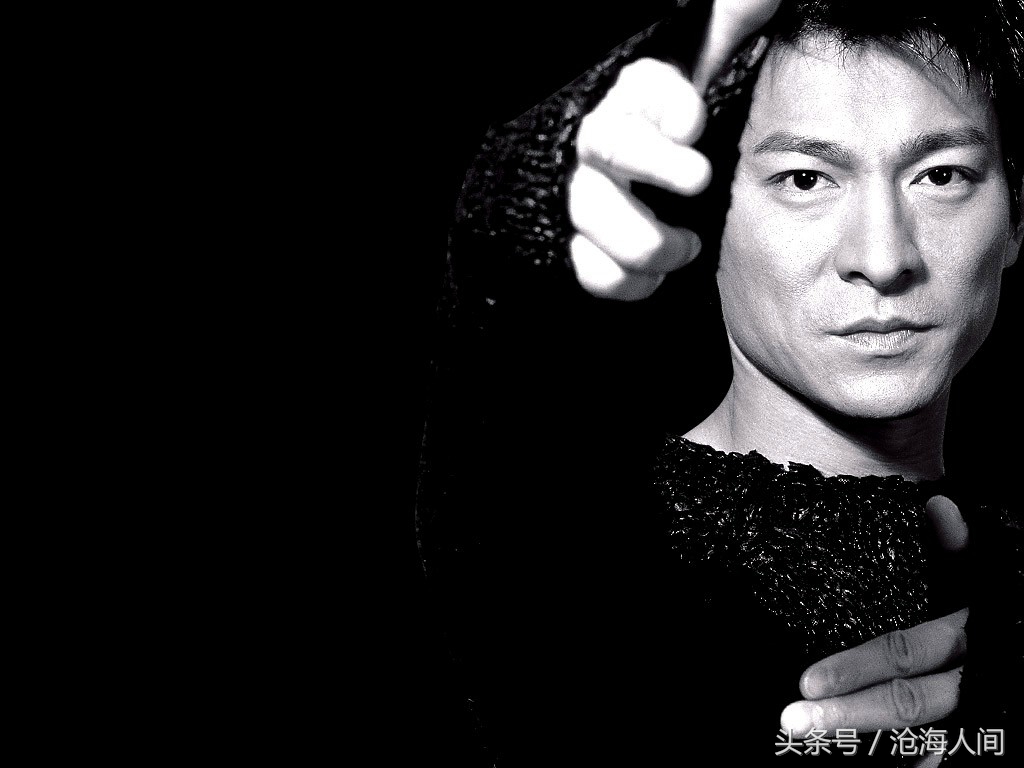 听华仔的歌瞬间泪目,听华仔唱歌完整版