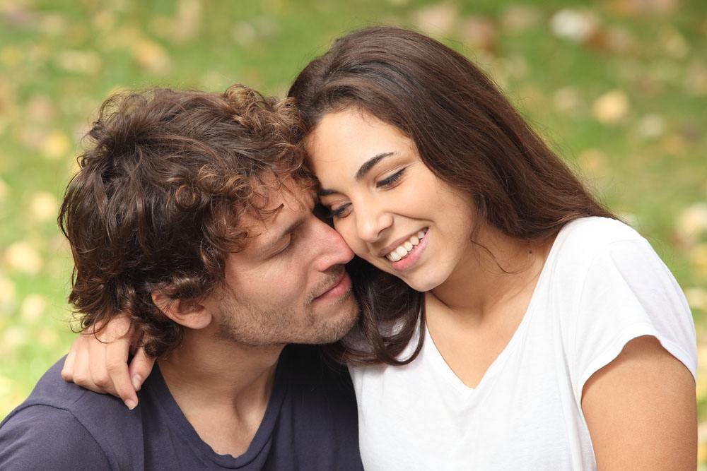 夫妻睡前做四个动作,夫妻学会这五个小动作