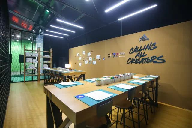 adidas打卡,打卡新建网红地