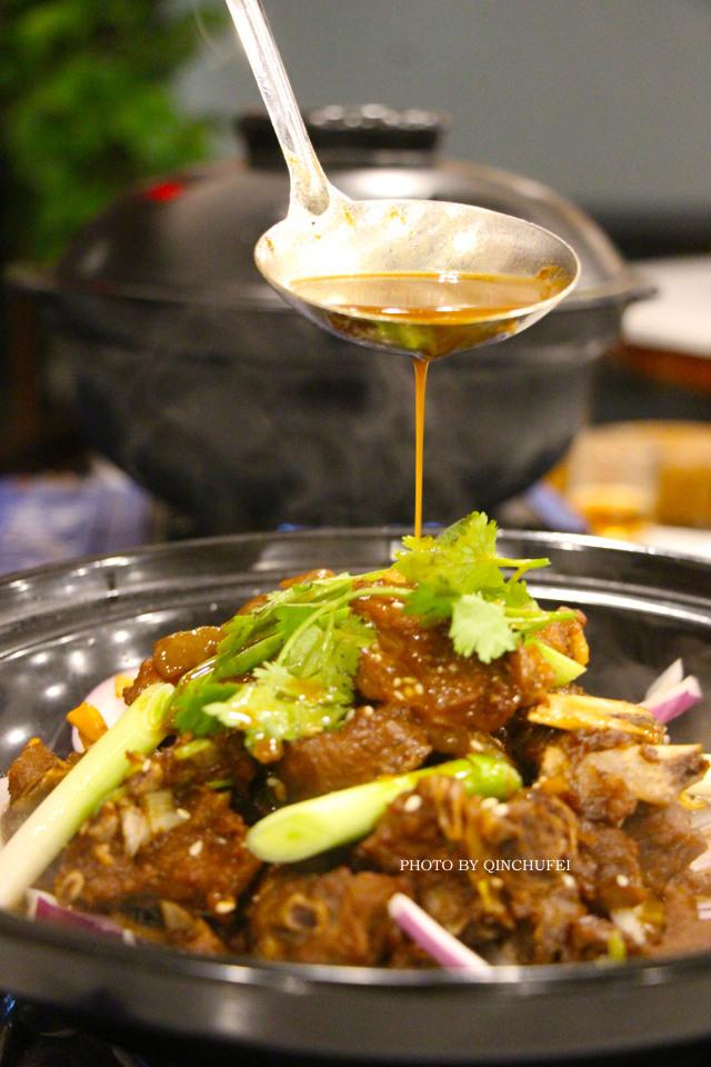 海口商务精品！正宗石山羊！红酒配极品生蚝，现场版钢琴独奏！