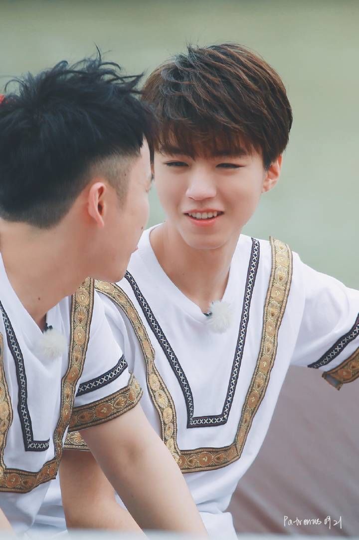 王俊凯近期路透,王俊凯新图路透