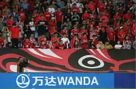 滚动的球世界杯,在世界杯上踢球